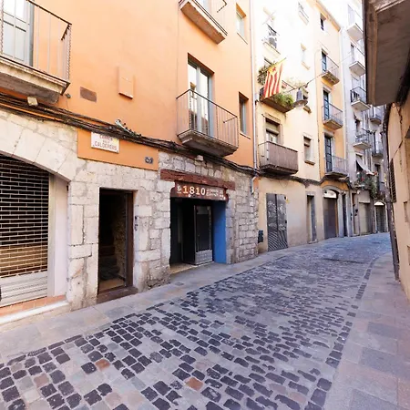 Апартаменты Bravissimo Calderers El Llop, With River Views Жирона