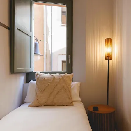 Bravissimo Calderers El Llop, With River Views * Girona