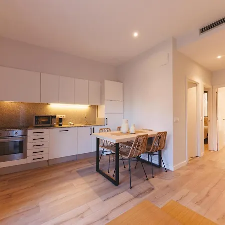 Bravissimo Calderers El Llop, With River Views * Girona