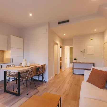 Lejlighed Bravissimo Calderers El Llop, With River Views *