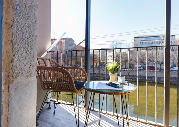 Bravissimo Calderers El Llop, With River Views Girona