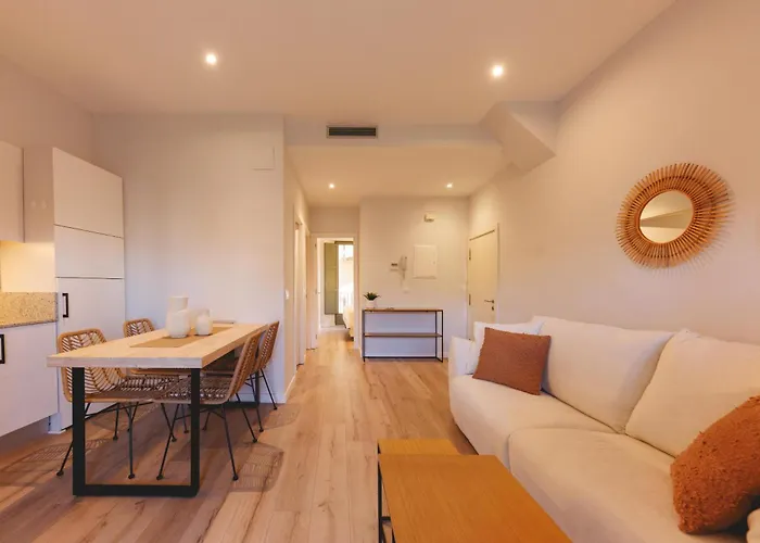 Bravissimo Calderers El Llop, With River Views Girona