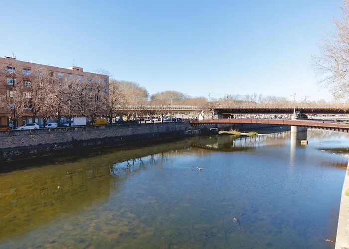 Bravissimo Calderers El Llop, With River Views * Girona