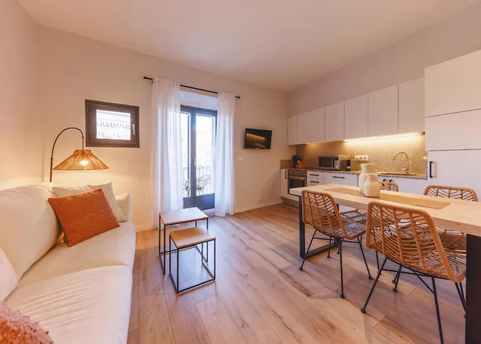 Bravissimo Calderers El Llop, With River Views Appartamento *