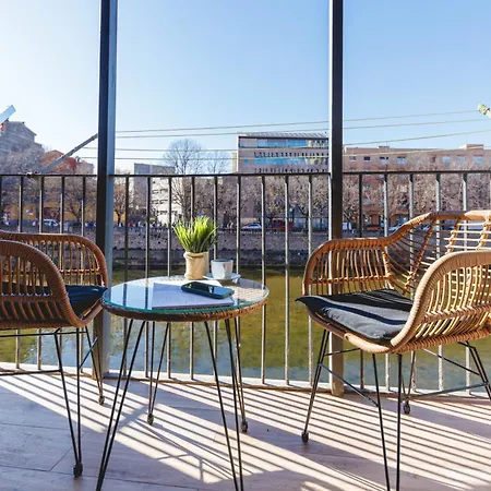 Διαμέρισμα Bravissimo Calderers El Llop, With River Views *