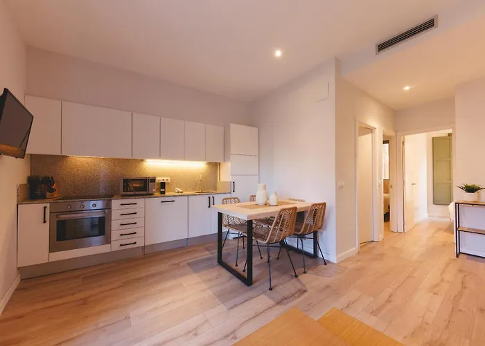 Bravissimo Calderers El Llop, With River Views * Gérone